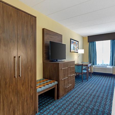 Best Western Plus North Shore Hotel Danvers Exterior photo