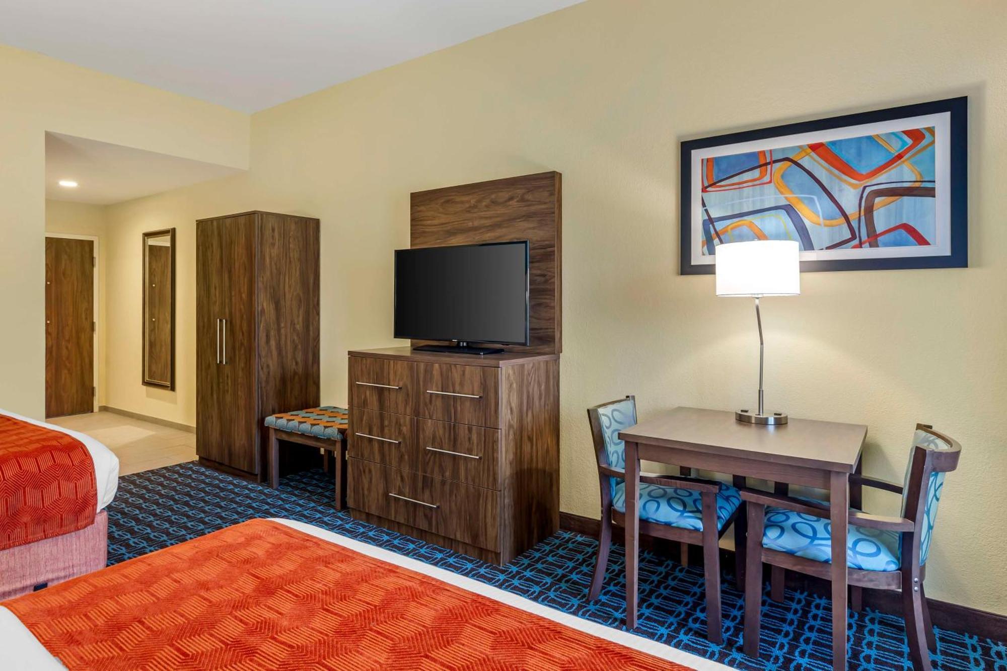 Best Western Plus North Shore Hotel Danvers Exterior photo