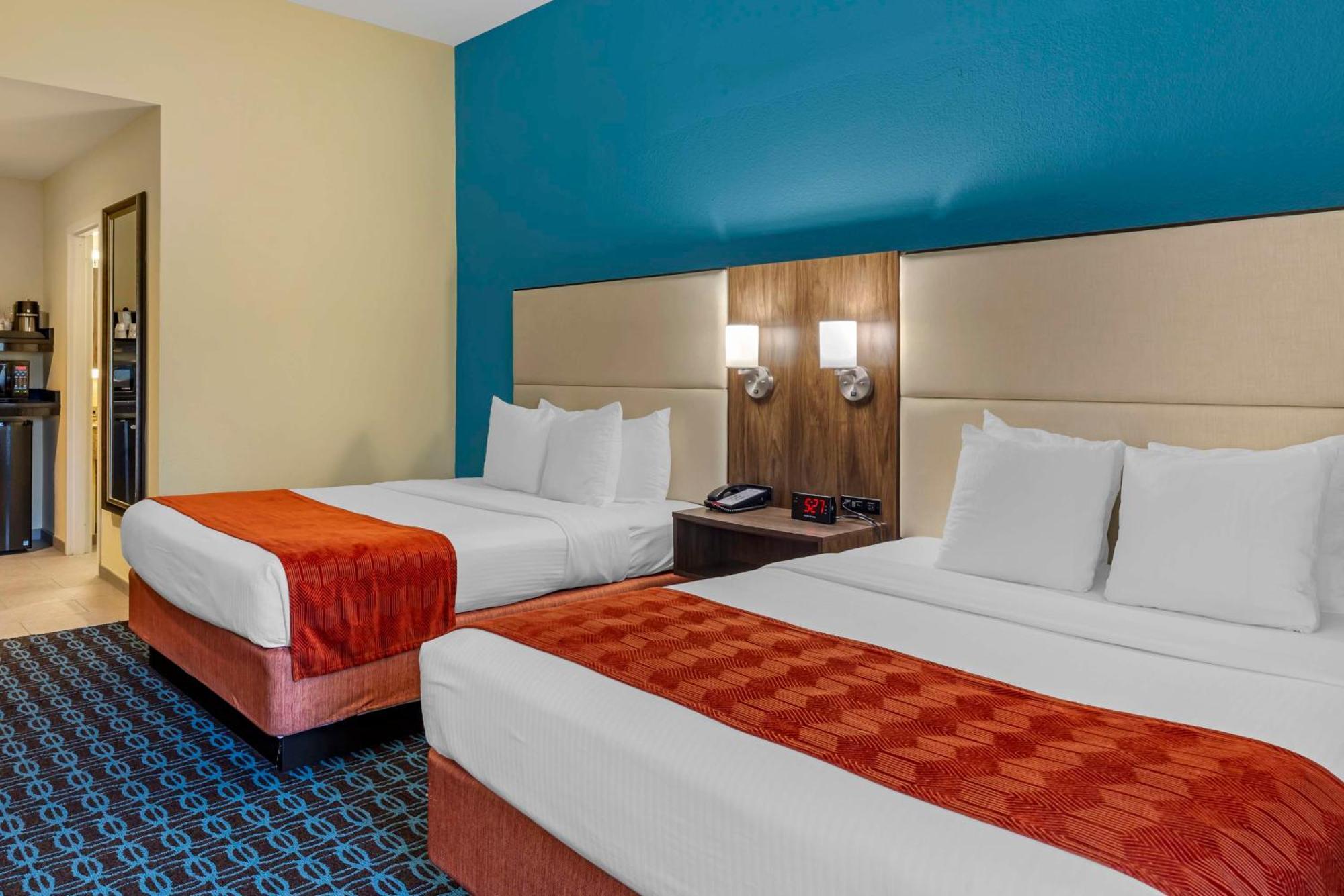 Best Western Plus North Shore Hotel Danvers Exterior photo