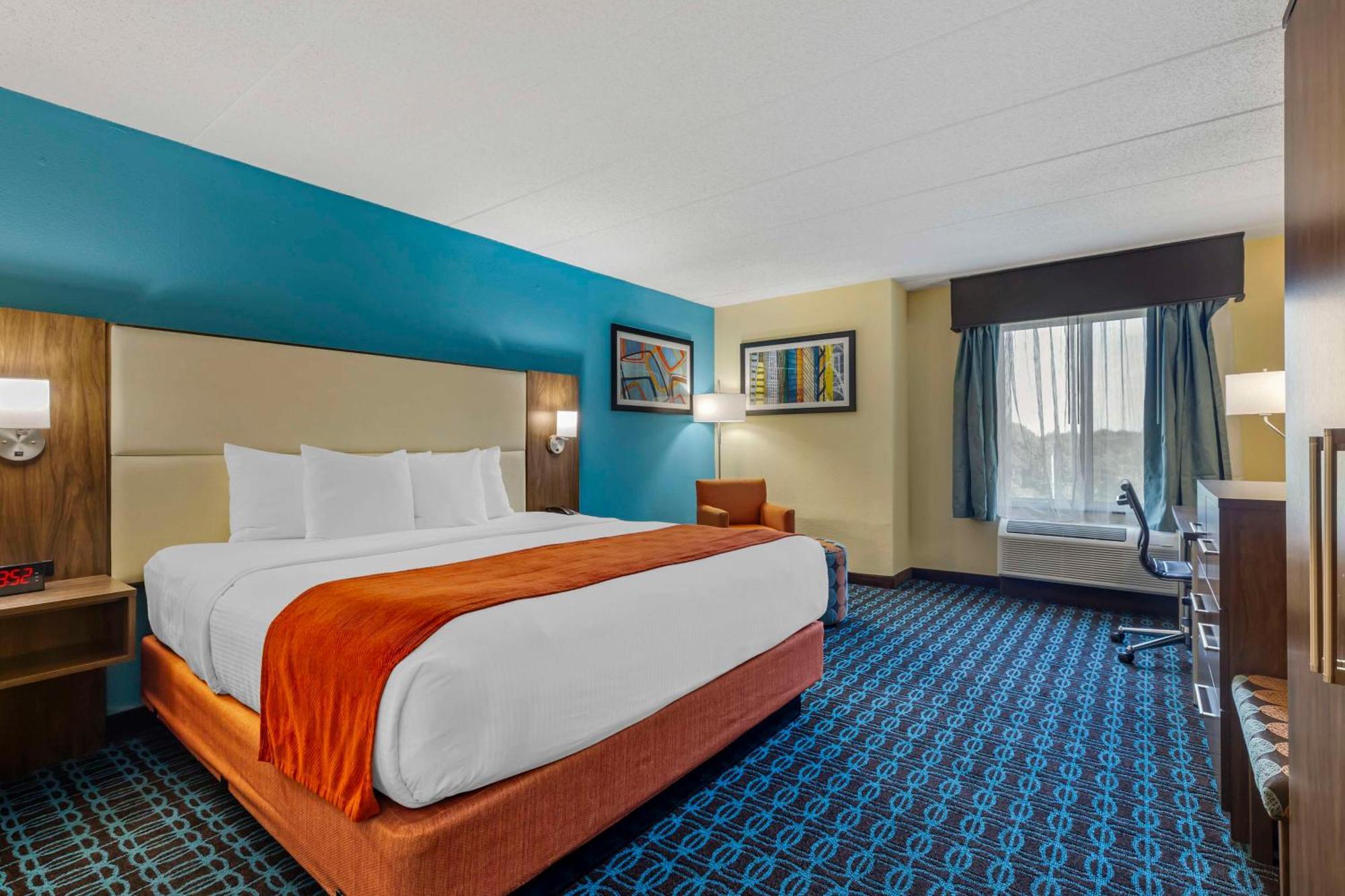Best Western Plus North Shore Hotel Danvers Exterior photo