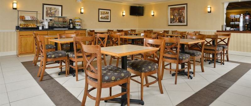 Best Western Plus North Shore Hotel Danvers Exterior photo