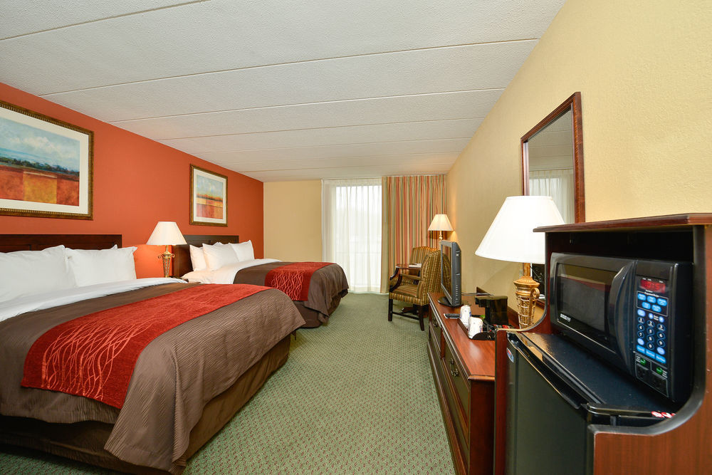 Best Western Plus North Shore Hotel Danvers Exterior photo