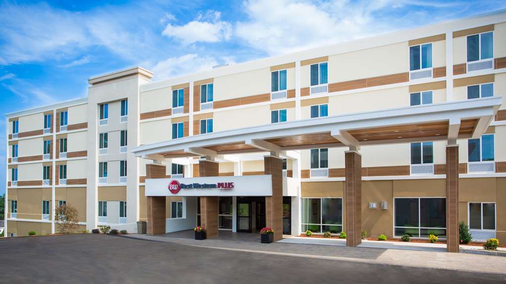 Best Western Plus North Shore Hotel Danvers Exterior photo
